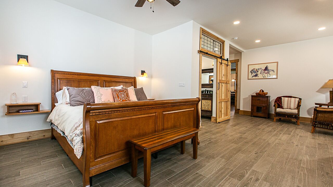 Photo of Bedroom in Thompson