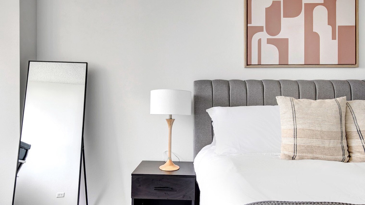 Photo of Bedroom in Streeterville