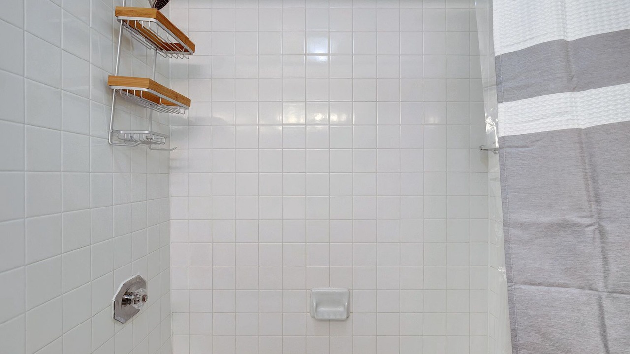 Photo of Bathroom in Streeterville