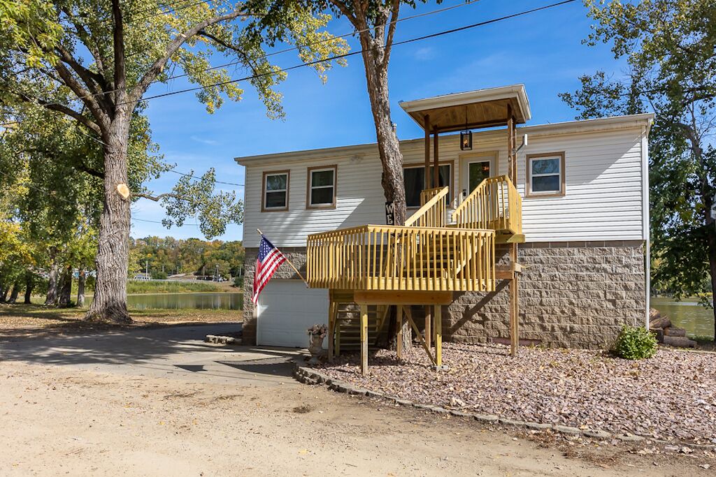 Photo of Outdoor in East Dubuque