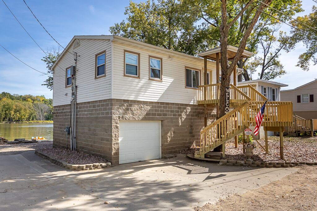 Photo of Outdoor in East Dubuque