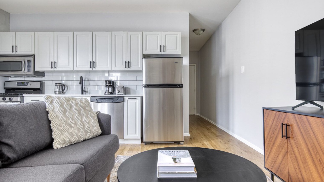 Photo of Livingroom in Lakeview