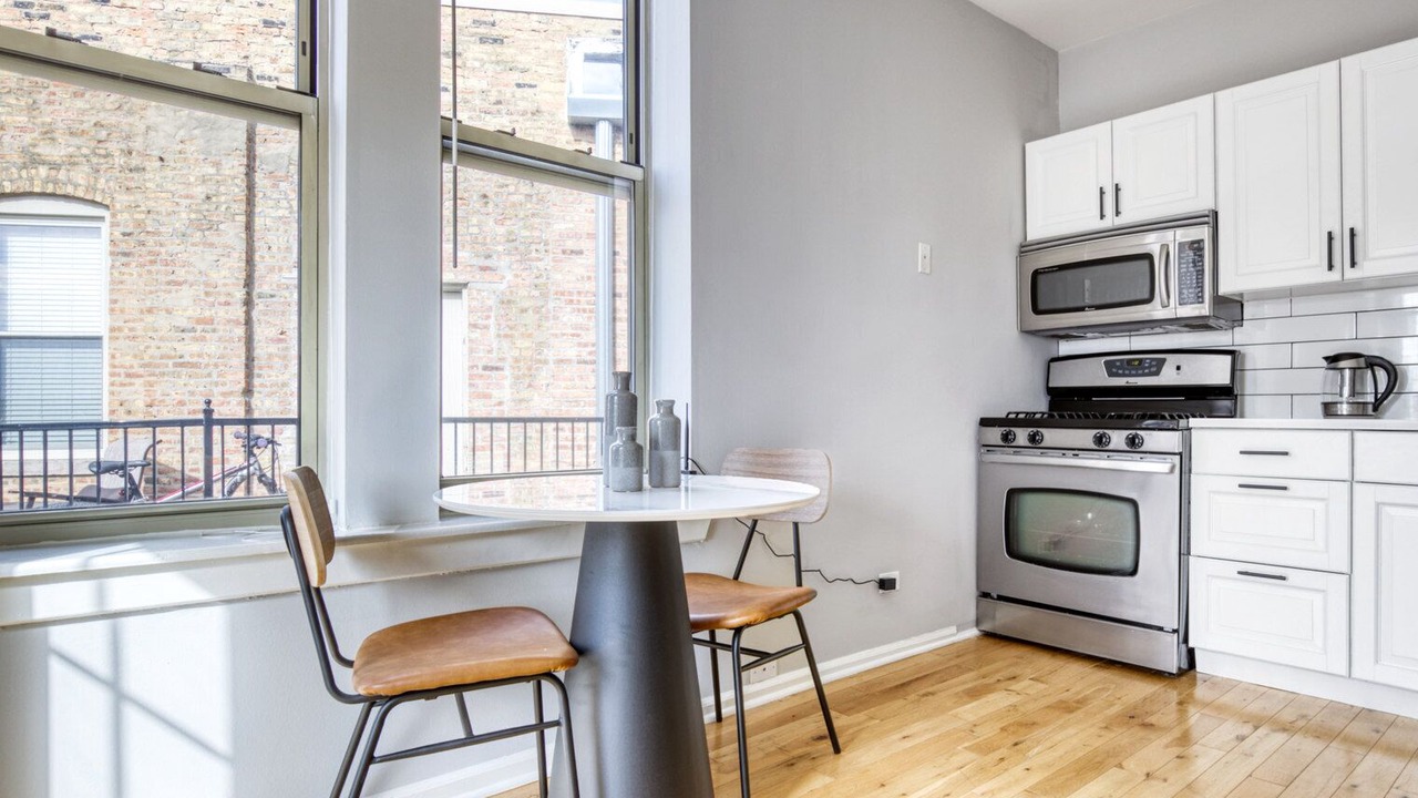 Photo of Kitchen in Lakeview