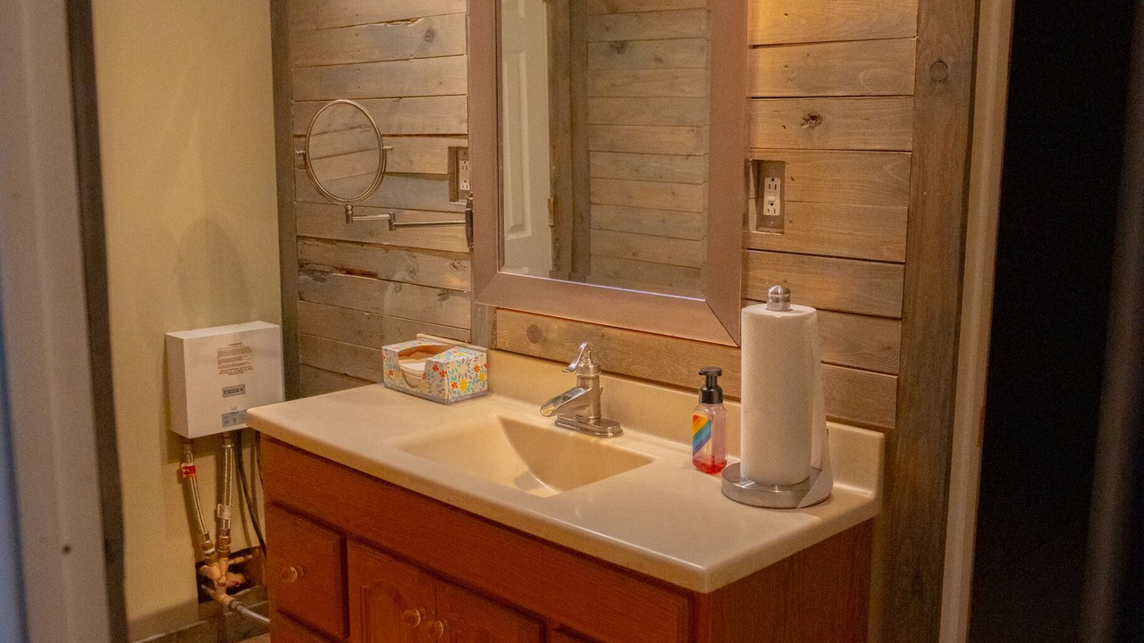 Photo of Bathroom in Triumph