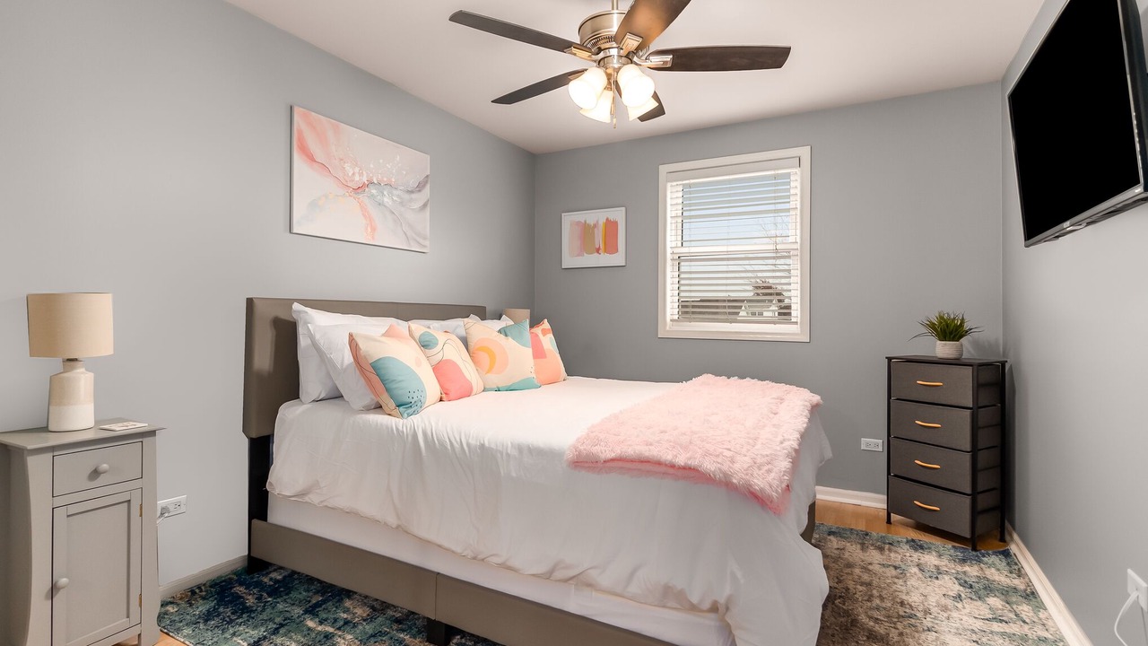 Photo of Bedroom in Fox Valley