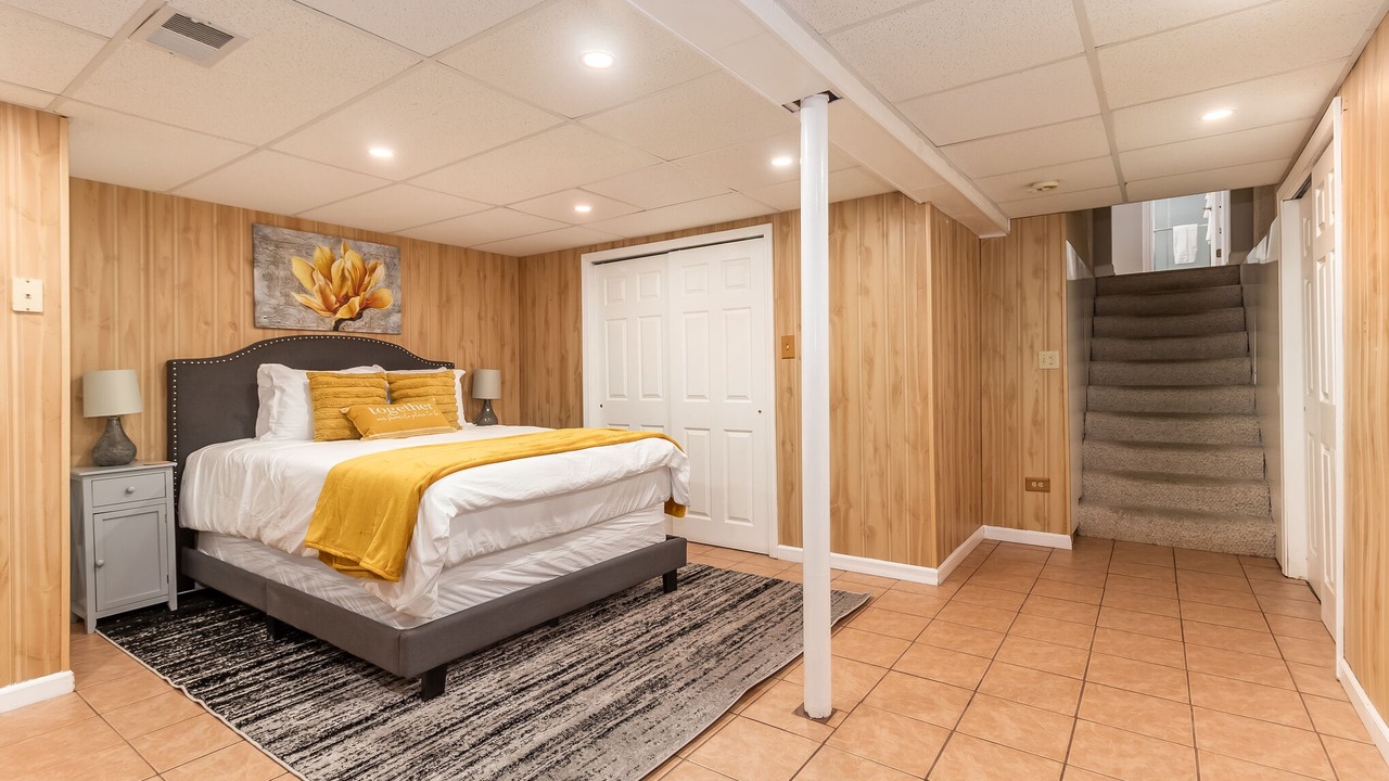 Photo of Bedroom in Fox Valley