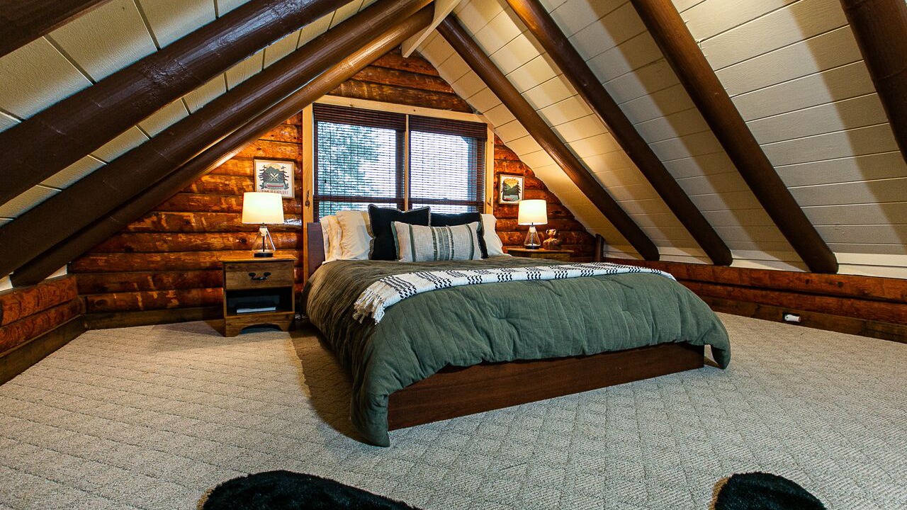 Photo of Bedroom in Apple River