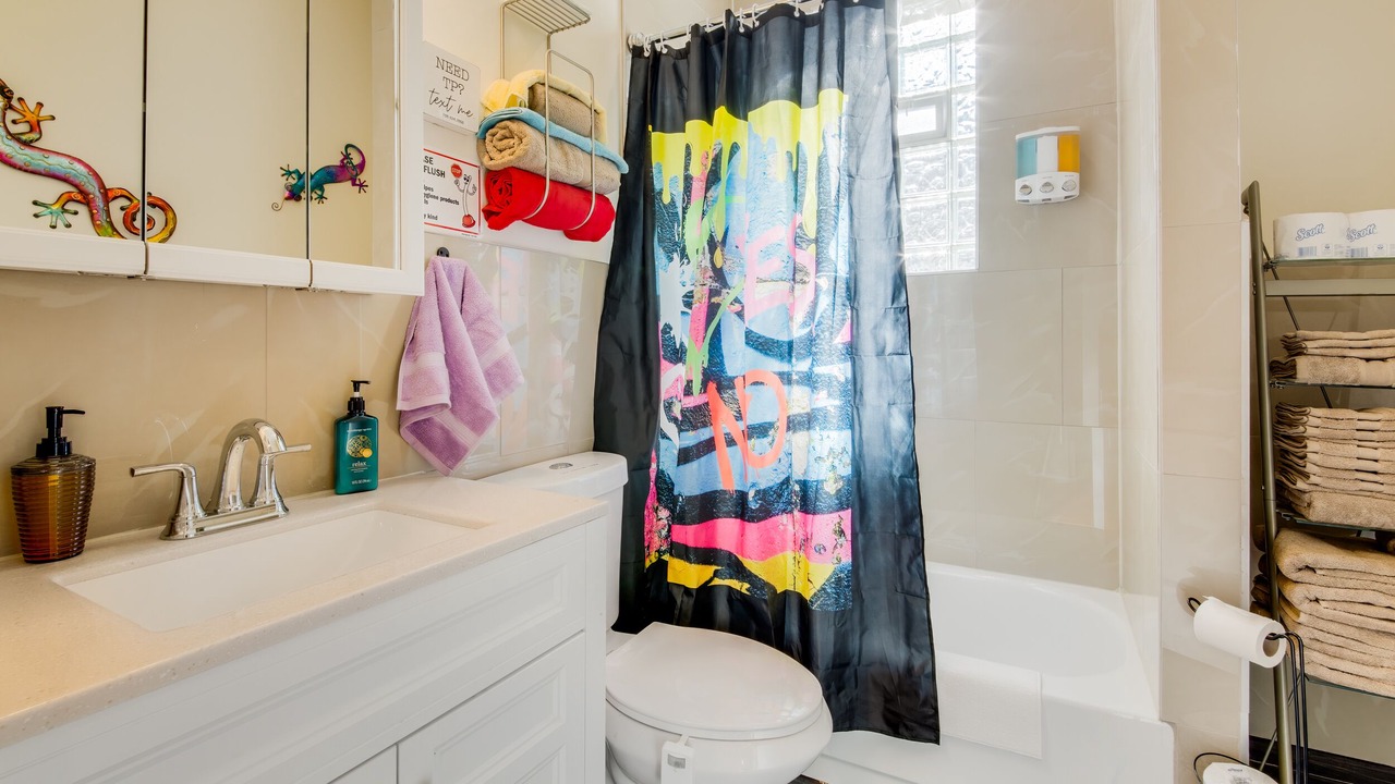 Photo of Bathroom in Roseland
