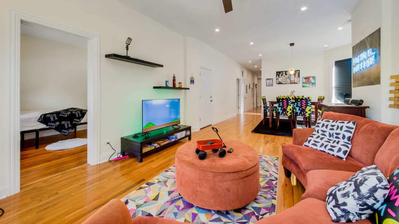 Photo of Livingroom in Roseland