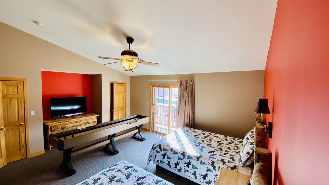 Photo of Bedroom in Oglesby