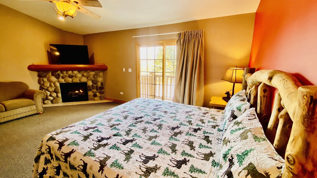Photo of Bedroom in Oglesby