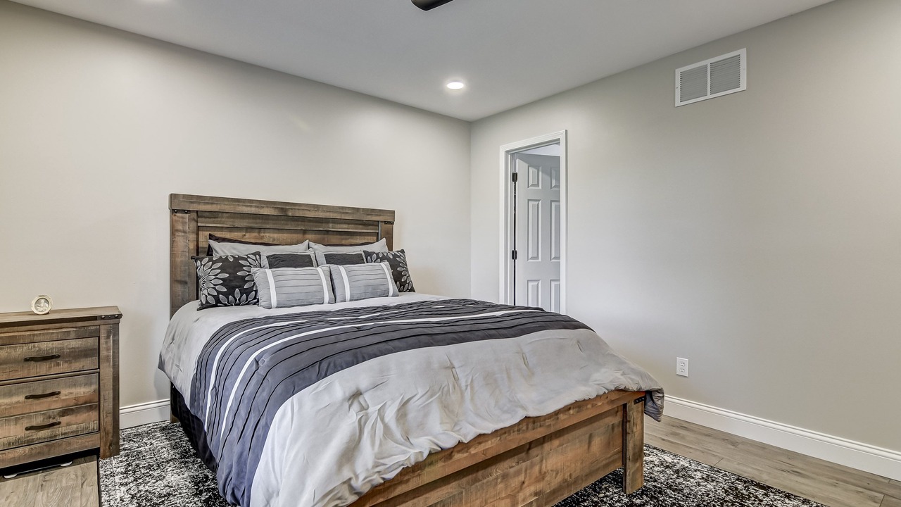 Photo of Bedroom in Chatham