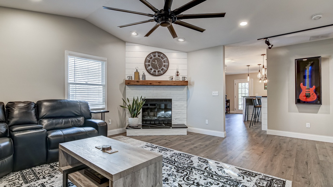 Photo of Livingroom in Chatham