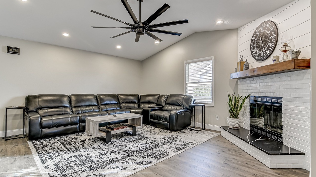Photo of Livingroom in Chatham