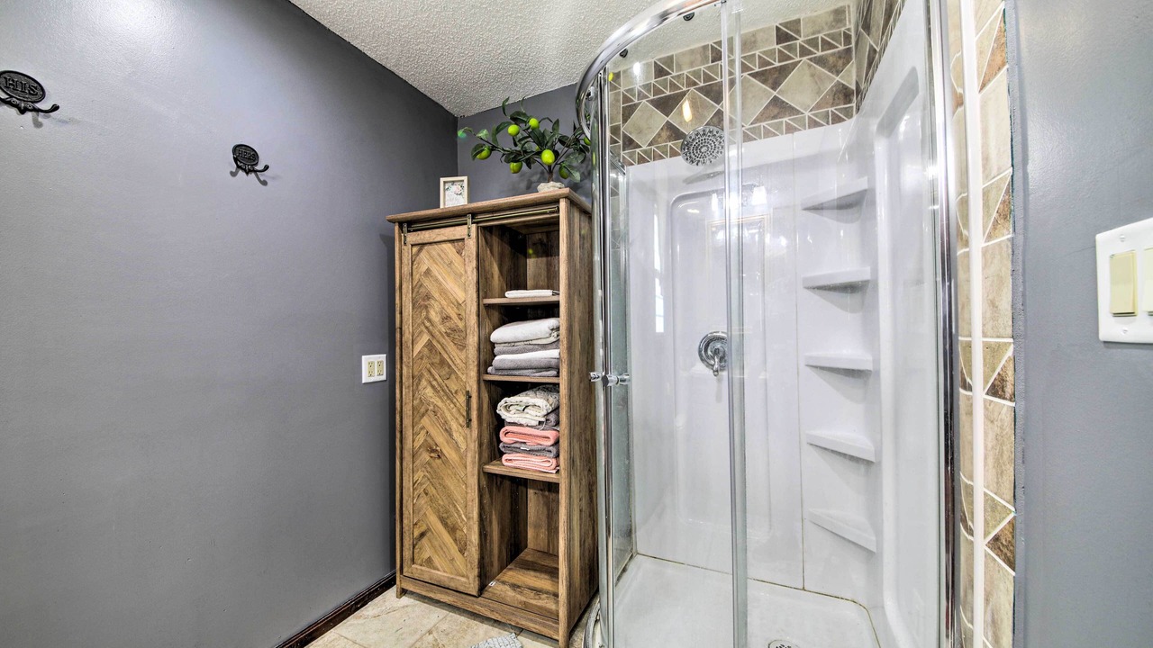 Photo of Bathroom in Shelbyville
