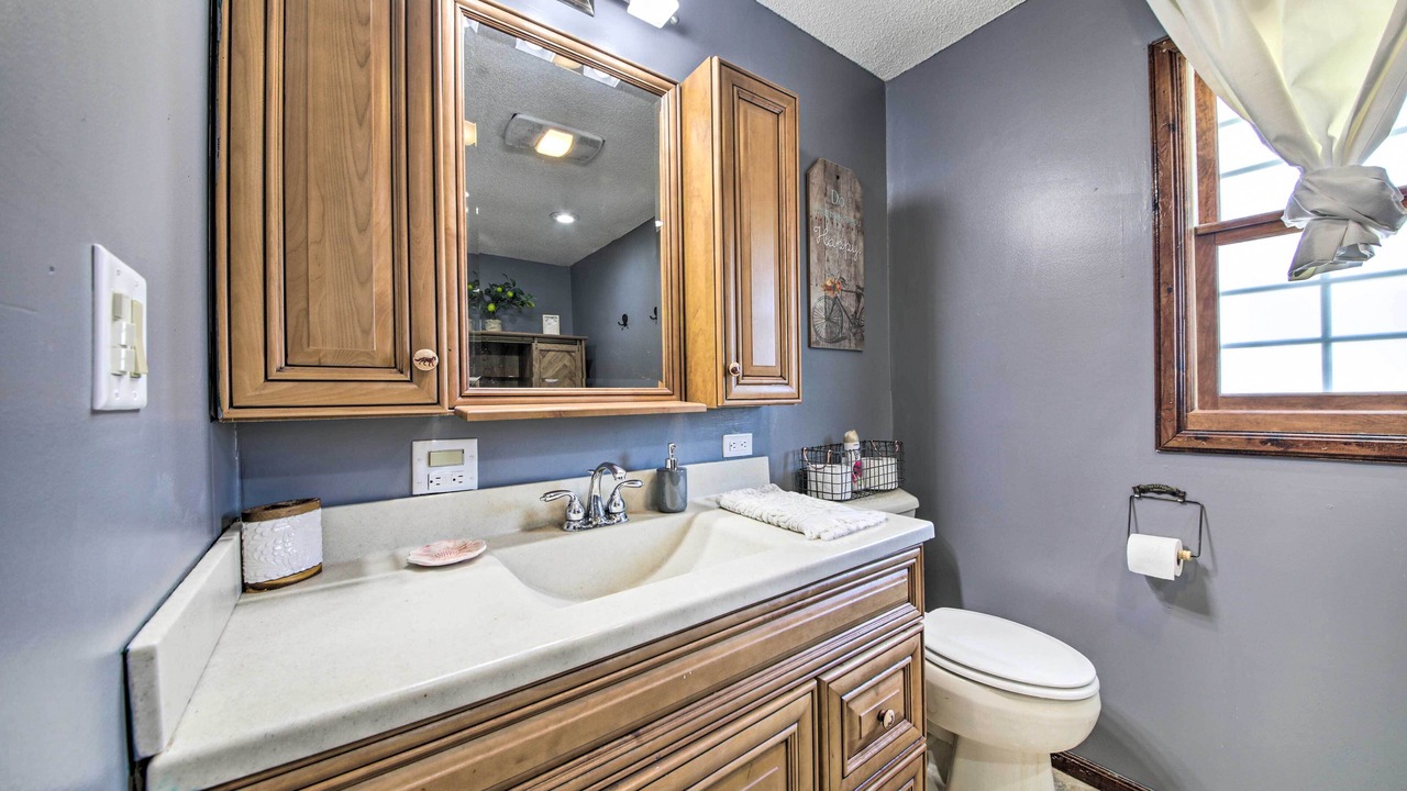 Photo of Bathroom in Shelbyville