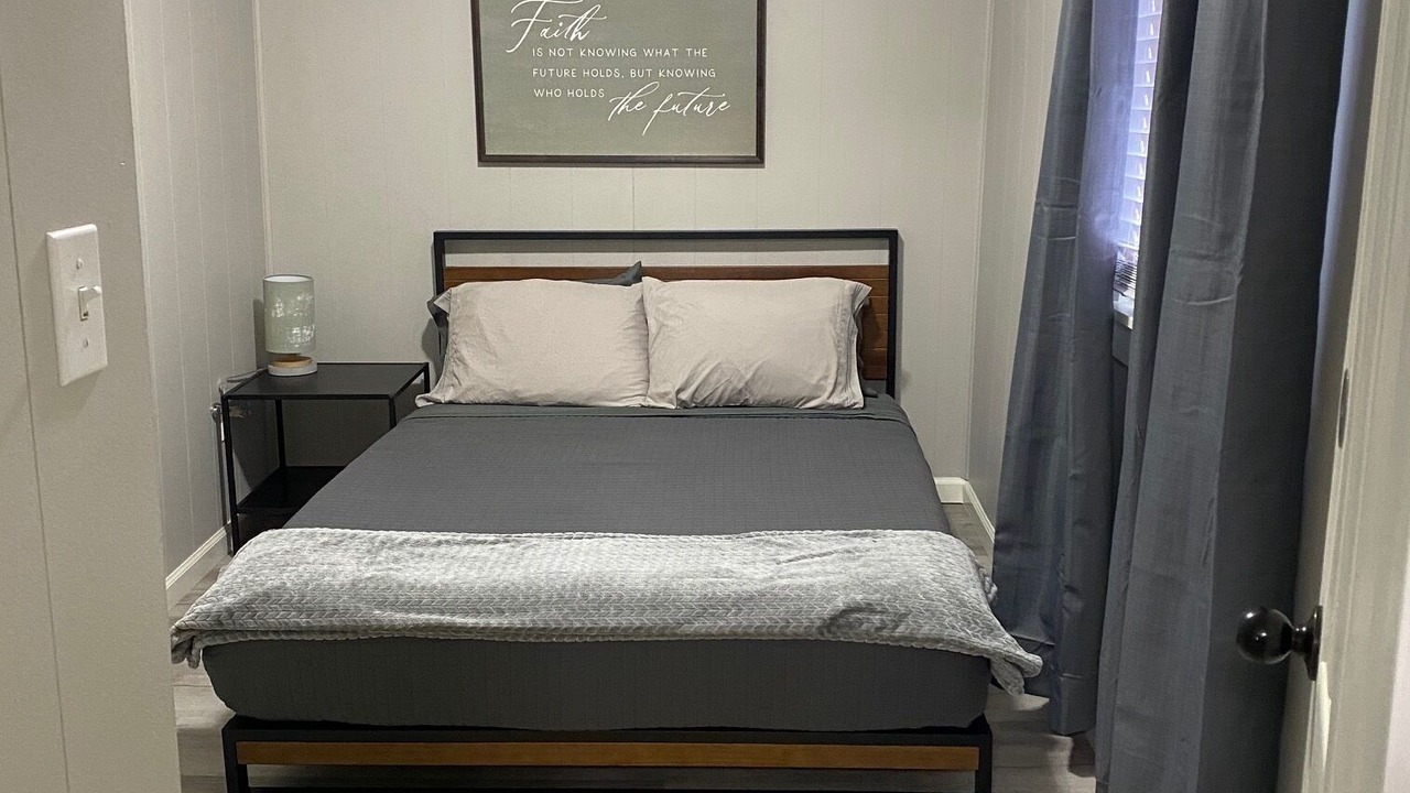 Photo of Bedroom in Litchfield