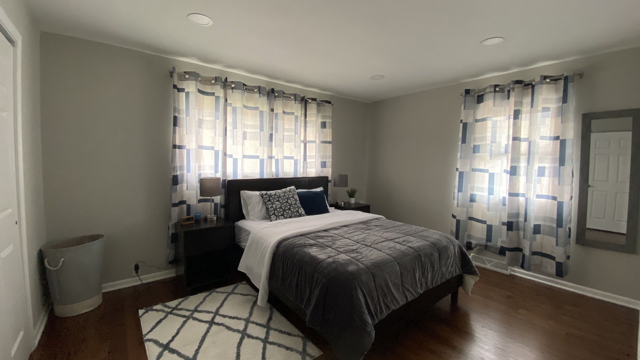 Photo of Bedroom in Aurora
