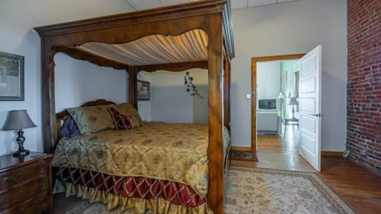 Photo of Bedroom in Du Quoin