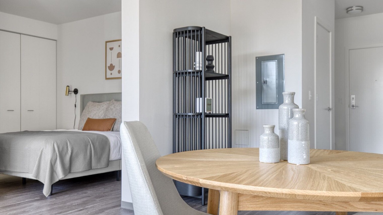 Photo of Bedroom in Logan Square