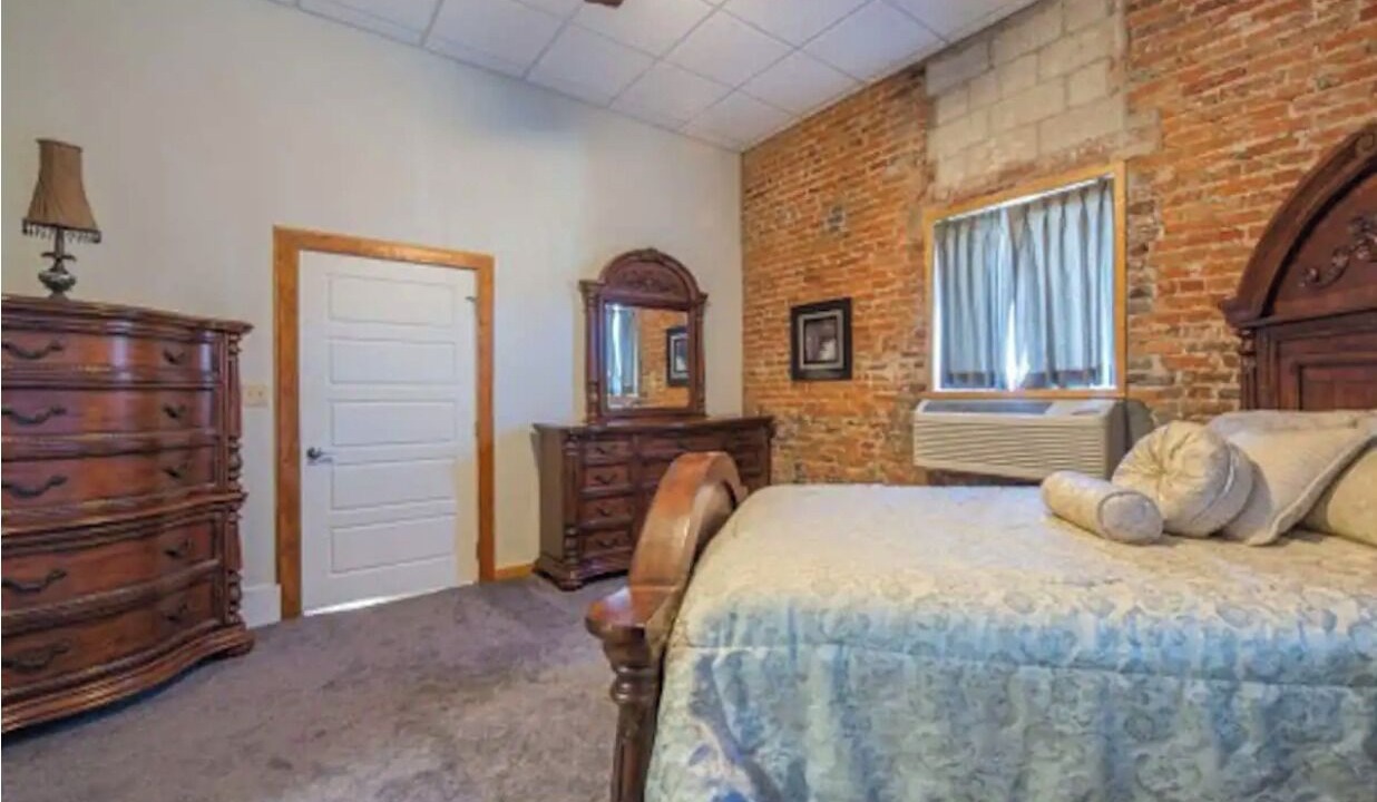 Photo of Bedroom in Du Quoin