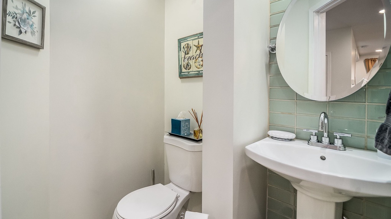 Photo of Bathroom in Villa Park