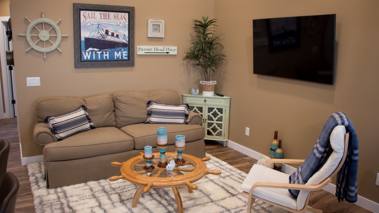 Photo of Livingroom in Port Byron