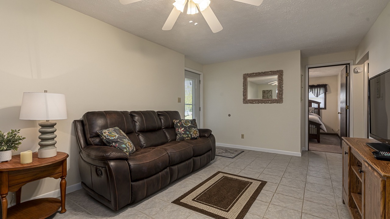 Photo of Livingroom in Wolf Creek