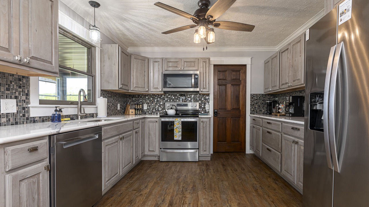 Photo of Kitchen in Wolf Creek