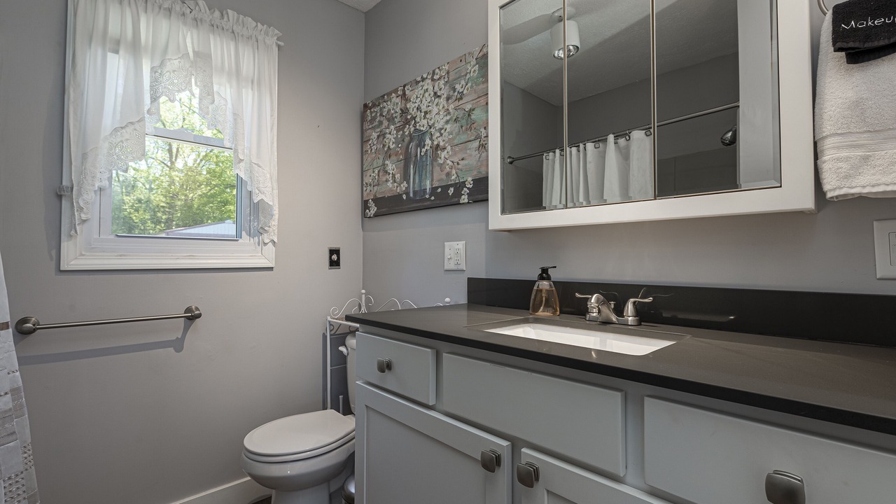 Photo of Bathroom in Wolf Creek