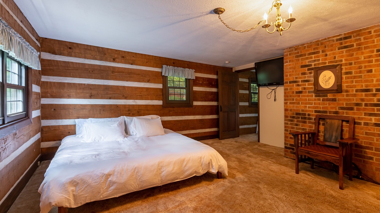 Photo of Bedroom in Cobden