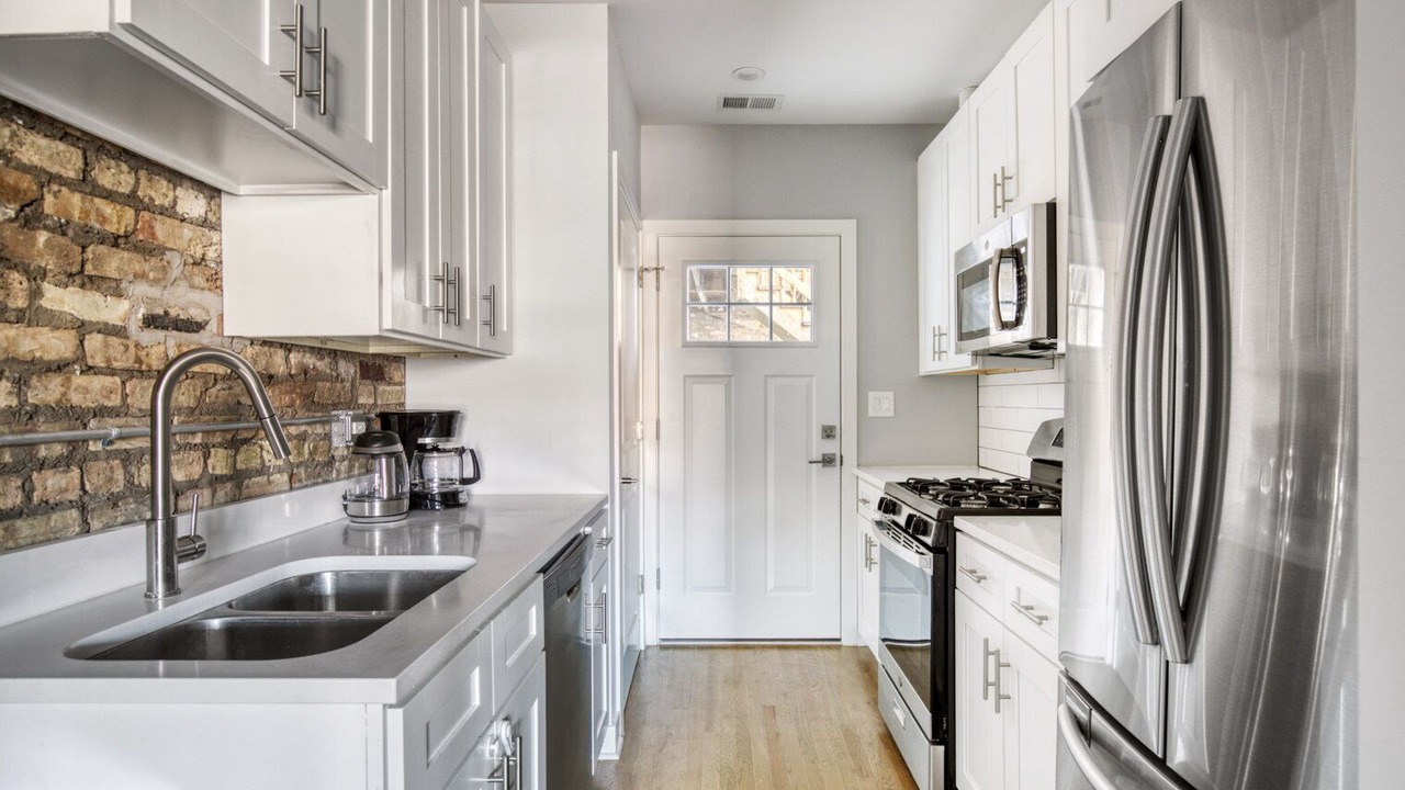Photo of Kitchen in Lakeview
