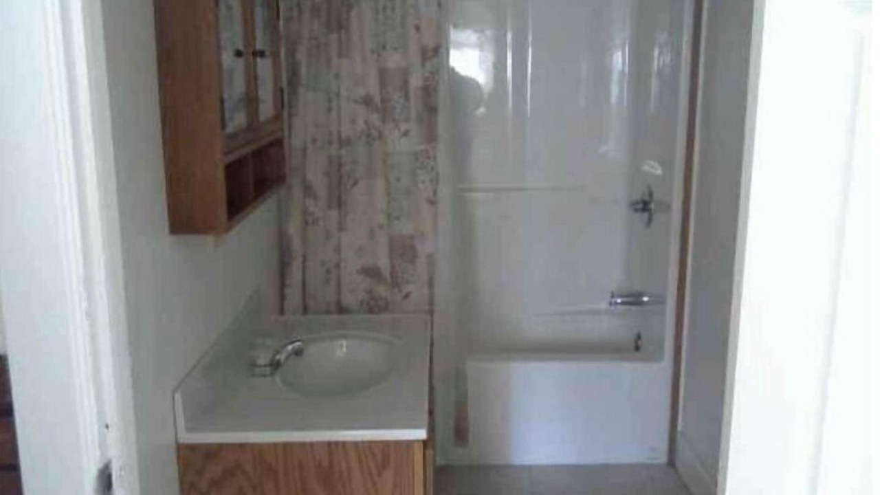Photo of Bathroom in Jerseyville