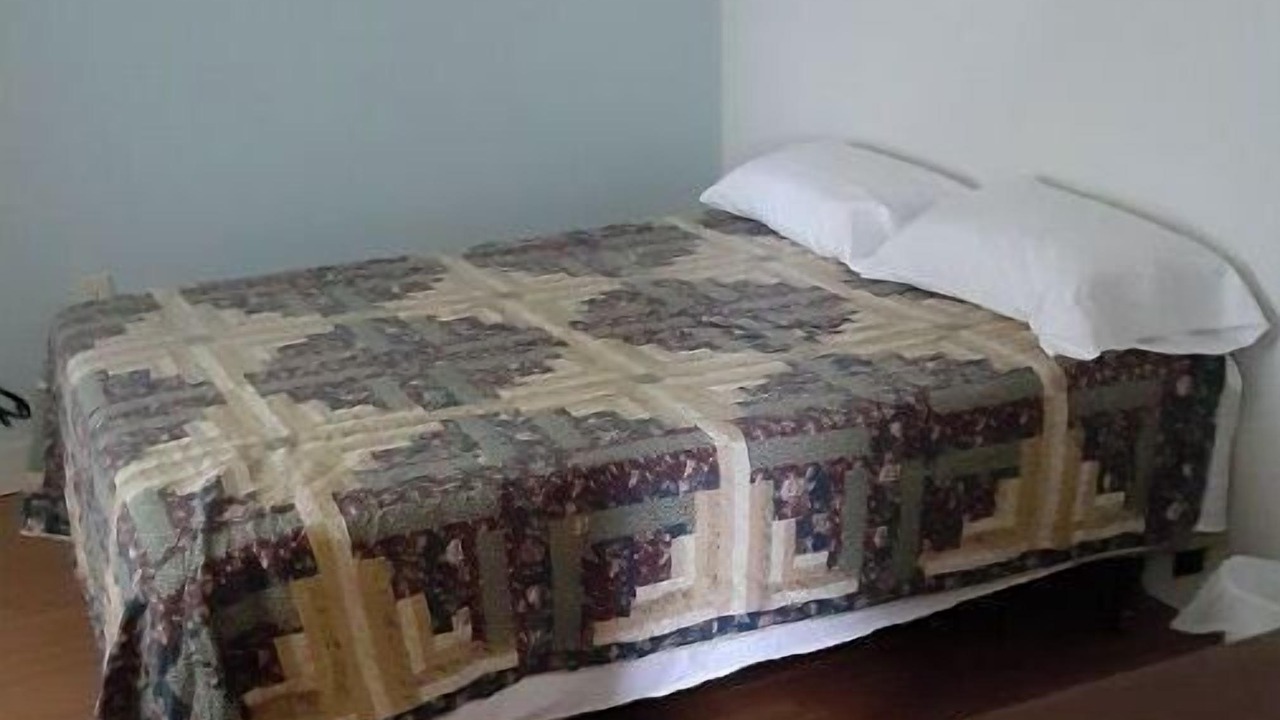 Photo of Bedroom in Jerseyville
