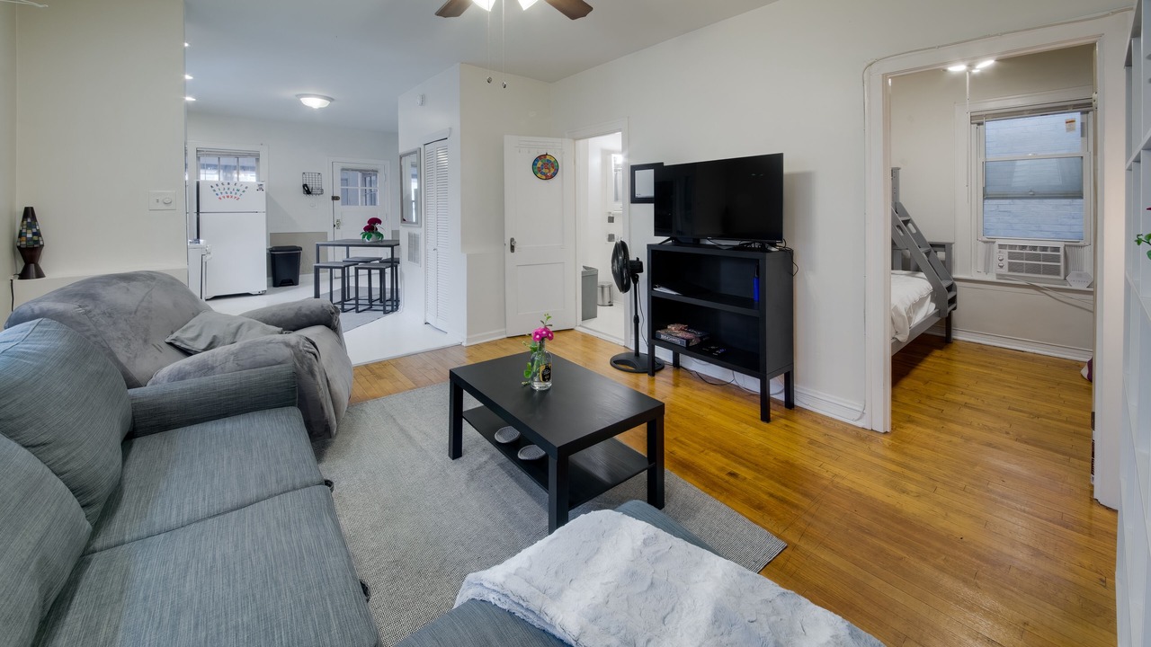 Photo of Livingroom in Bridgeport