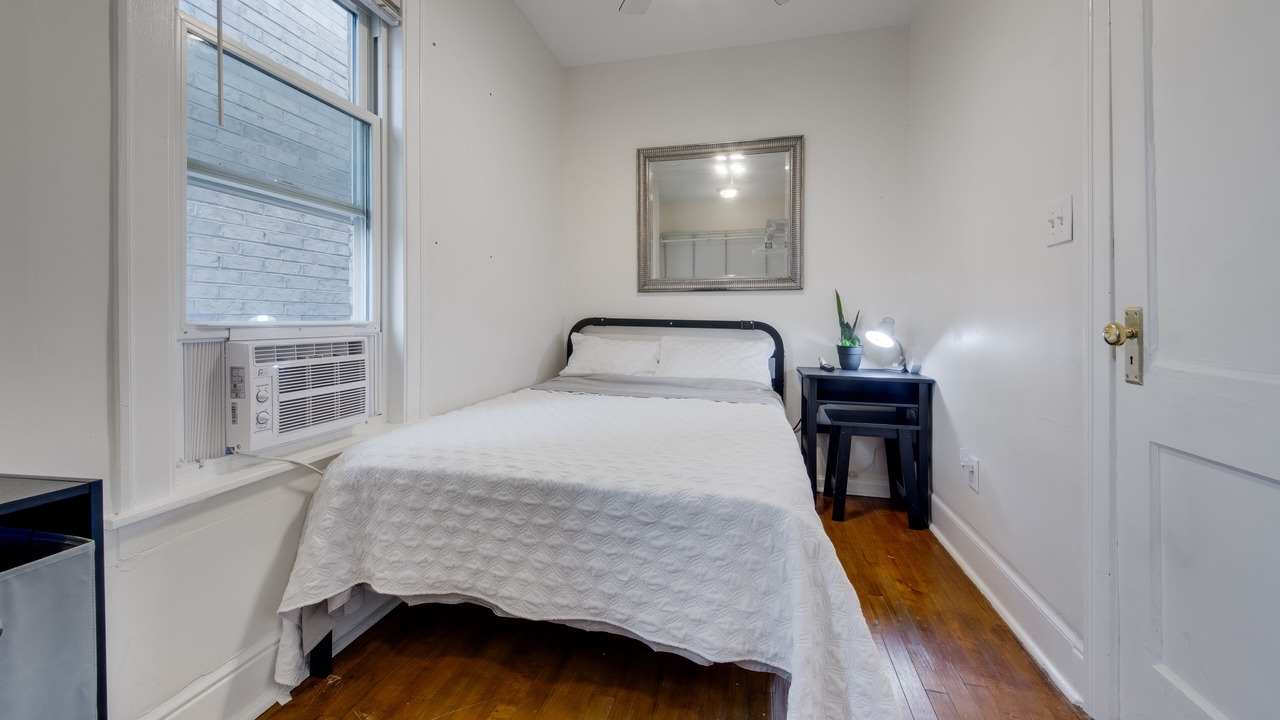 Photo of Bedroom in Bridgeport