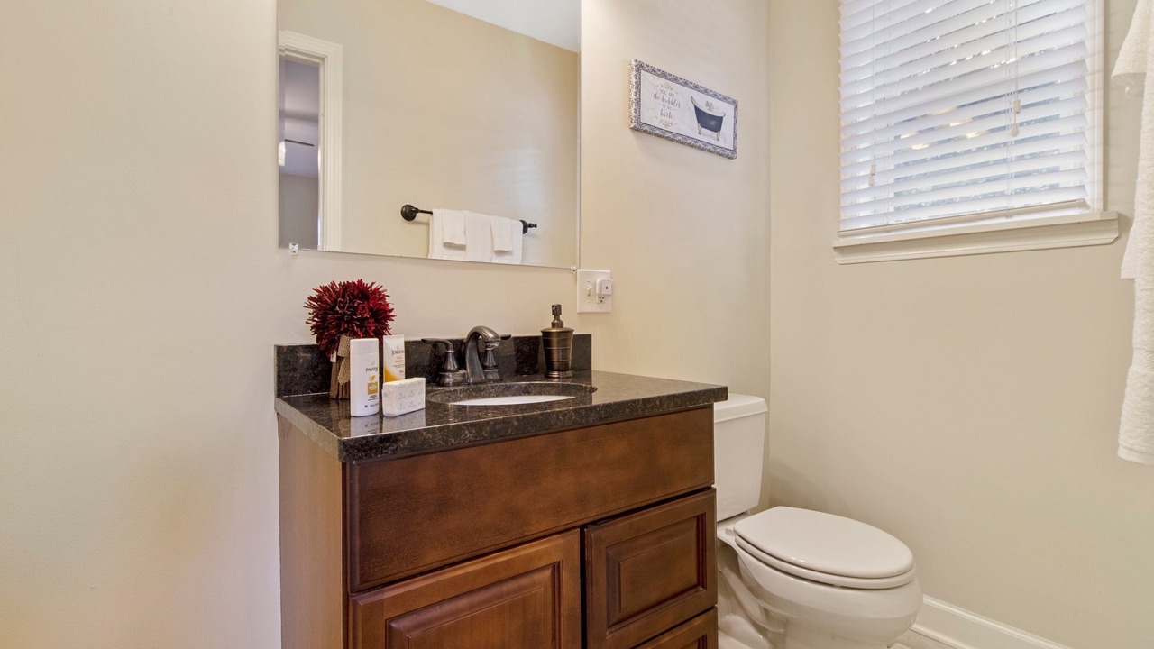 Photo of Bathroom in Des Plaines