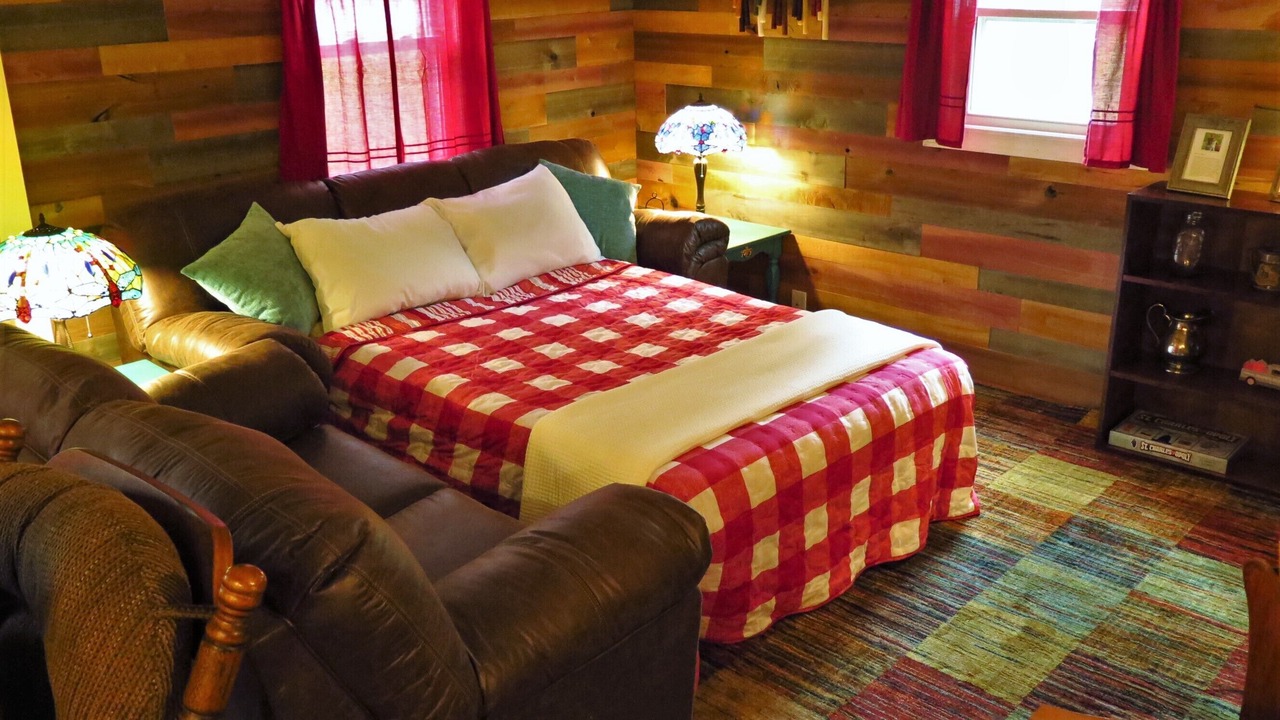 Photo of Bedroom in St. Charles