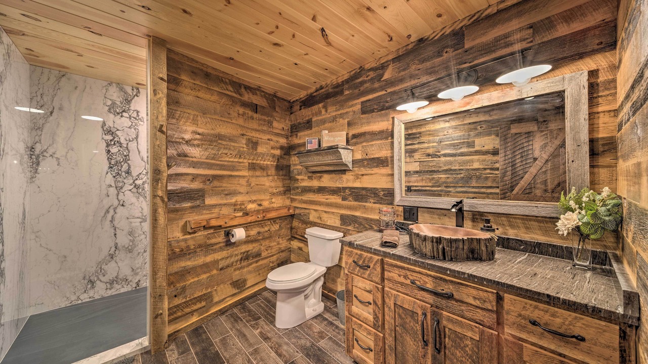 Photo of Bathroom in Galena