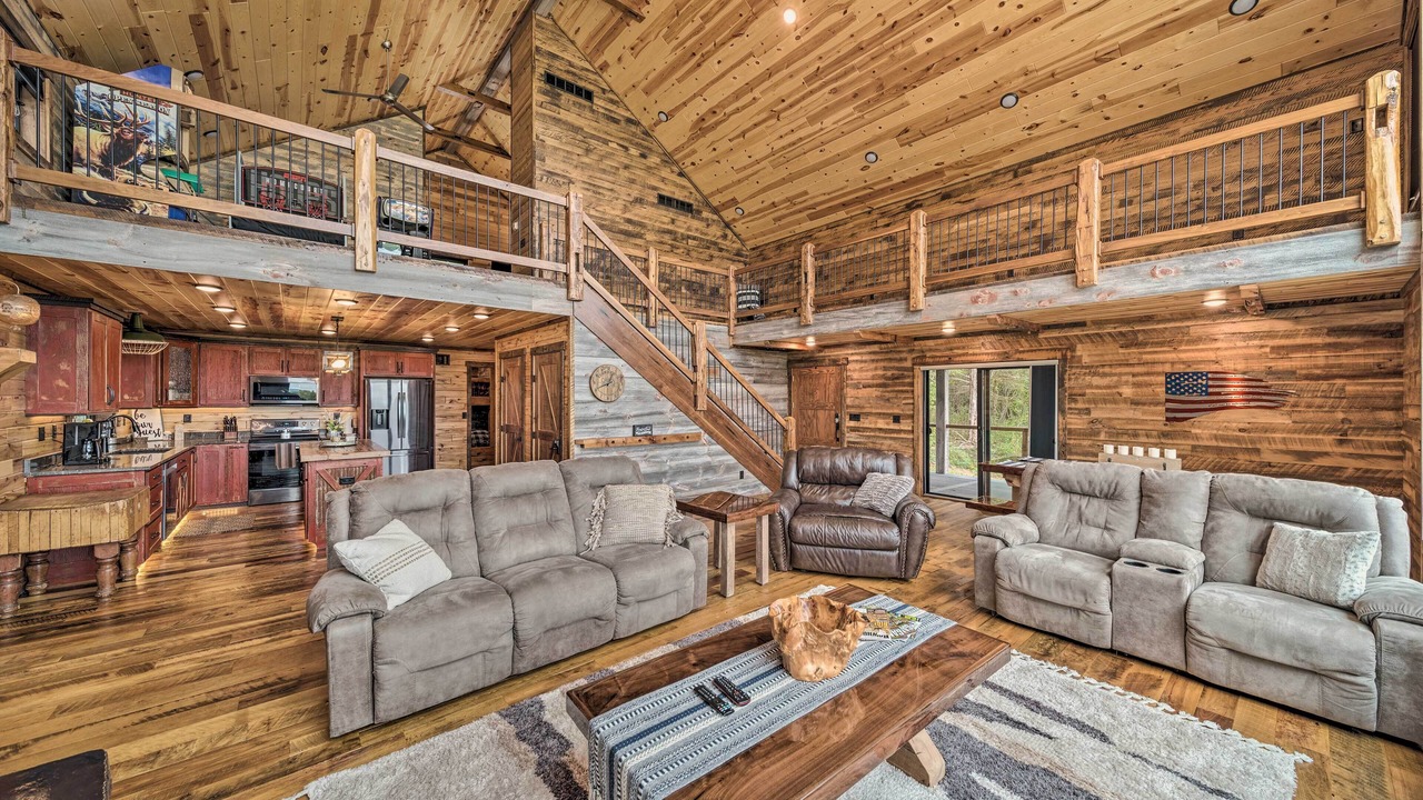Photo of Livingroom in Galena