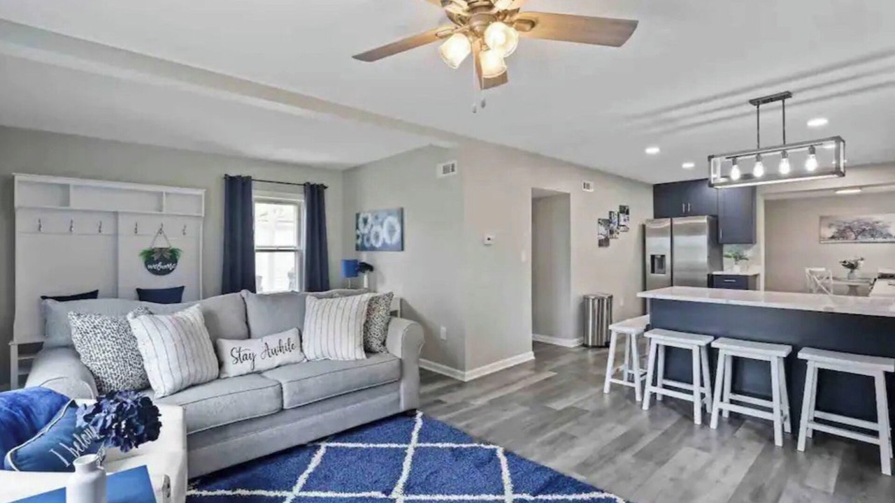 Photo of Bedroom in Wood Dale