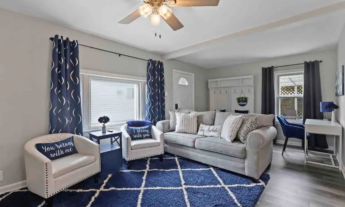 Photo of Bedroom in Wood Dale