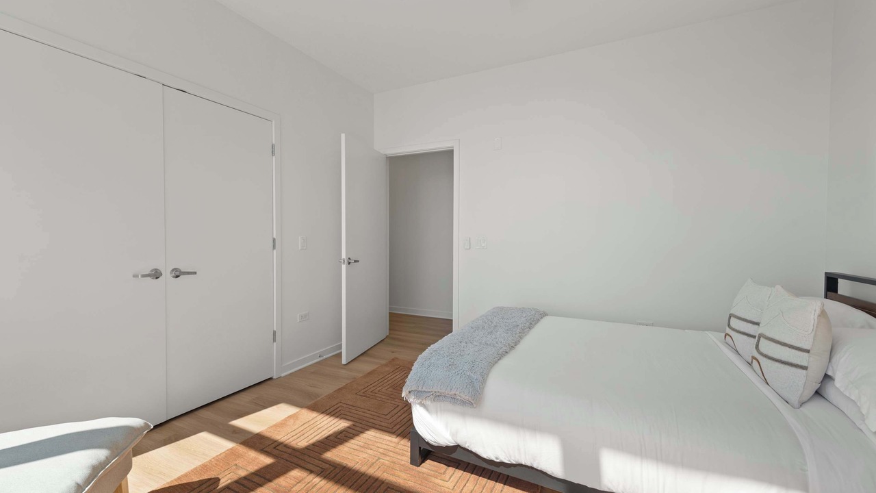 Photo of Bedroom in Downtown Chicago