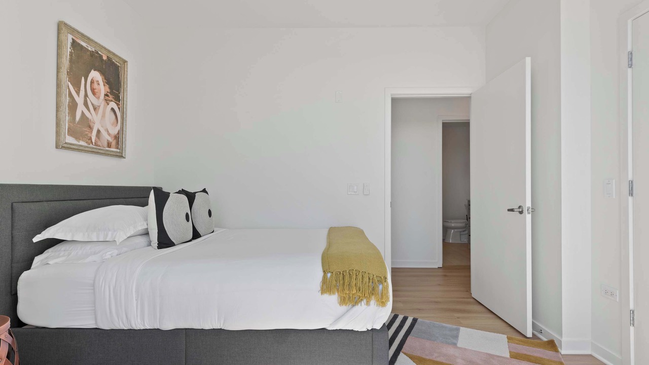 Photo of Bedroom in Downtown Chicago