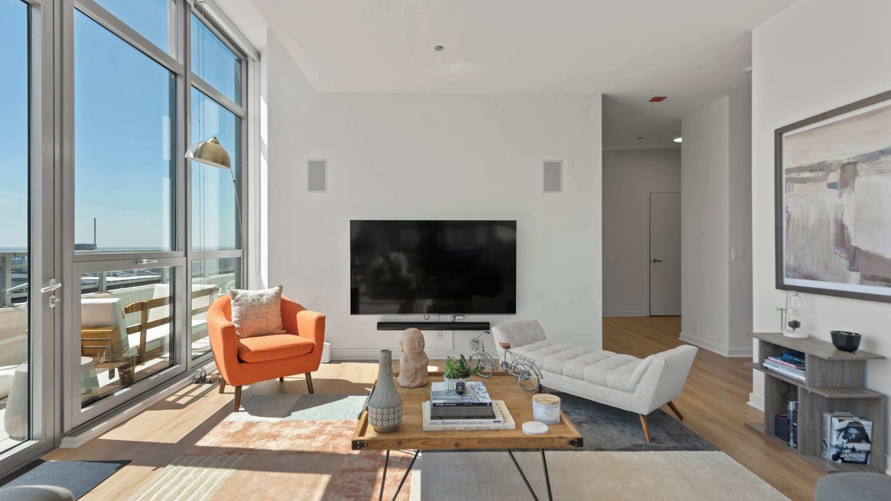 Photo of Livingroom in Downtown Chicago