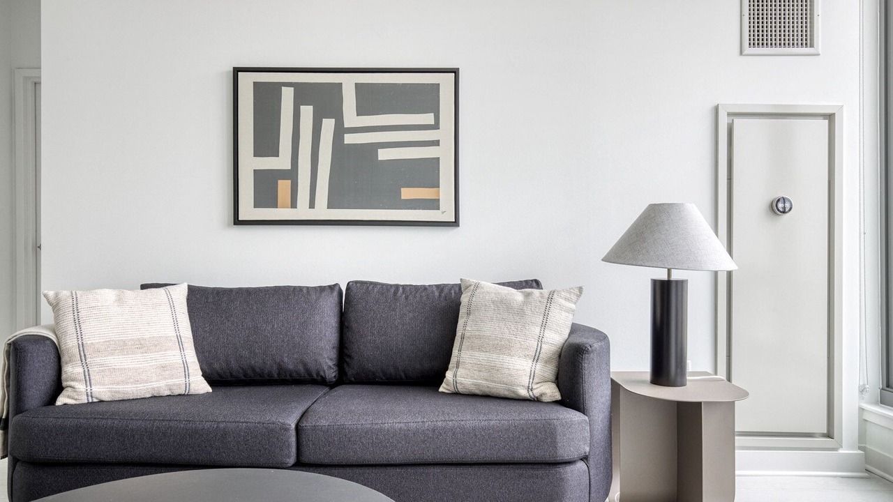 Photo of Livingroom in West Loop