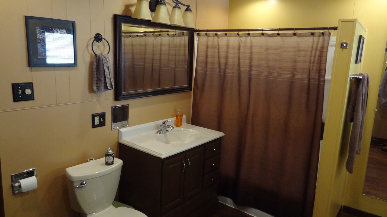 Photo of Bathroom in East Dubuque