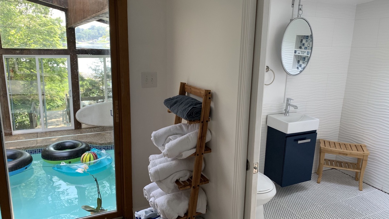 Photo of Bathroom in Marion