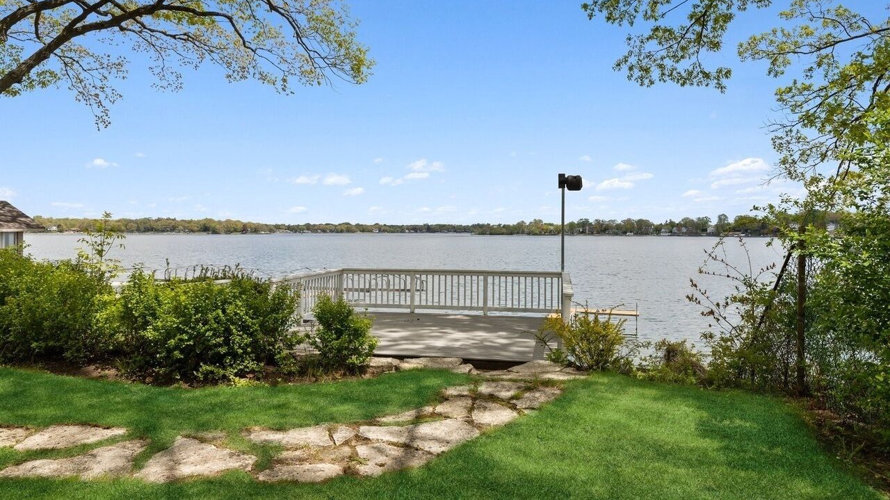 Photo of Outdoor in Channel Lake
