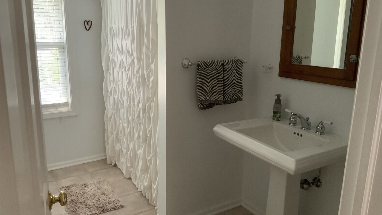 Photo of Bathroom in Channel Lake